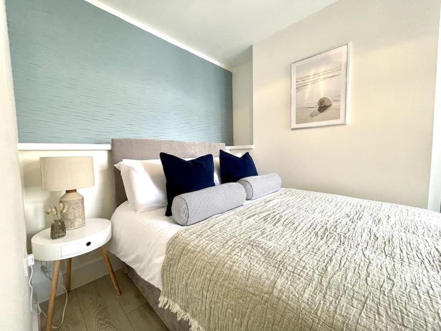 Luxury Porthcawl 1 Bedroom Apt, Prime Location Exterior foto